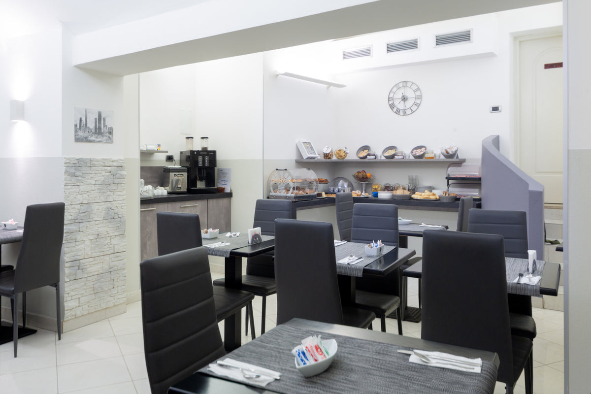 The breakfast room at Hotel University