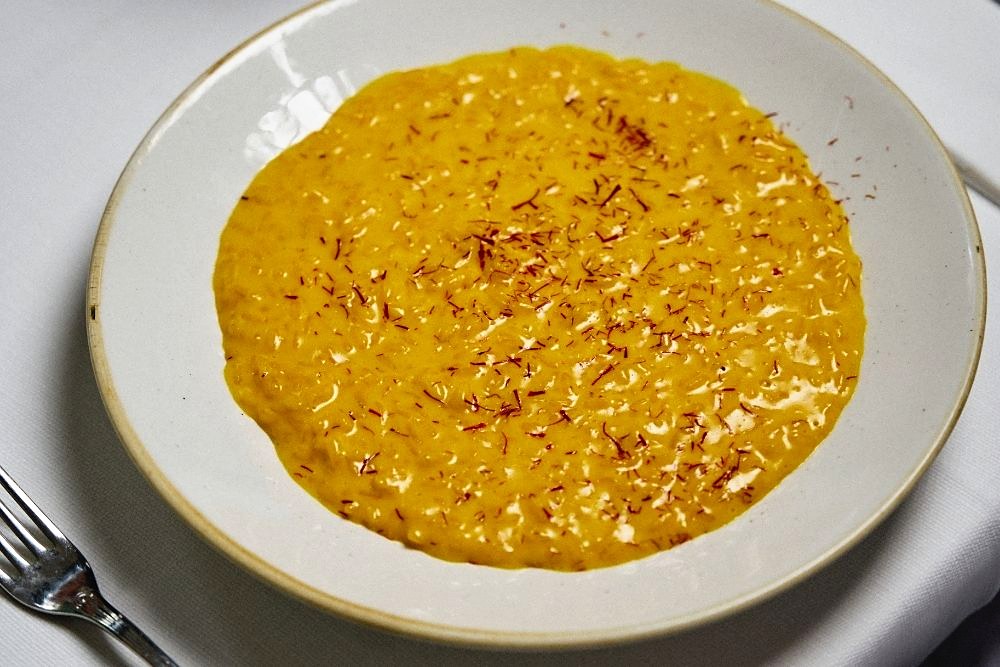 Saffron risotto at Cantina della Vetra