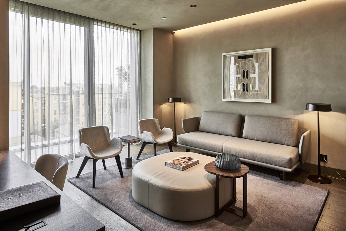 The living area of an Executive Suite at Hotel VIU Milan