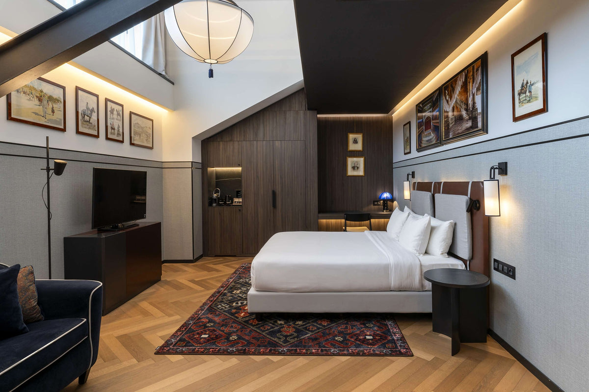 A Suite at Palazzo Touring Club Milan