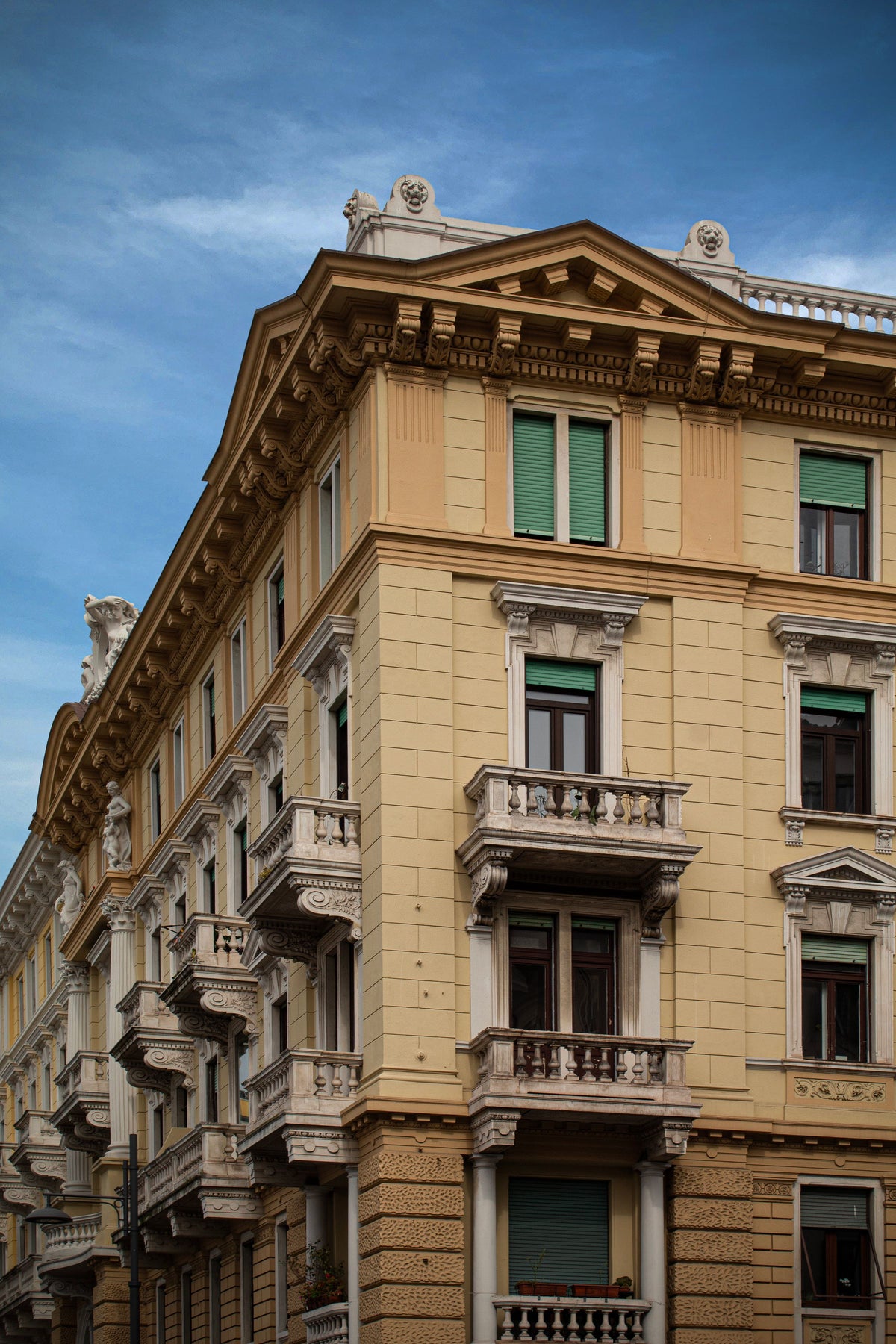 An early-1900s apartment palazzo