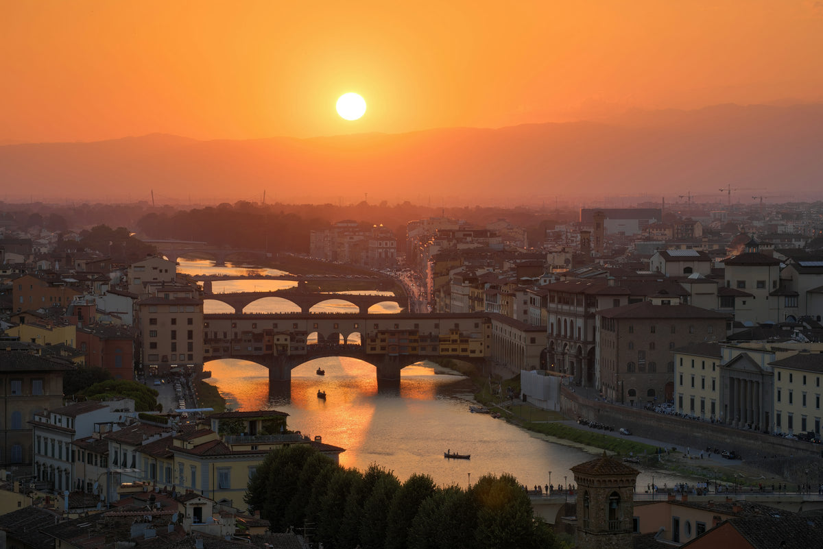 Sunset over the Arno and the Ponte Vecchio