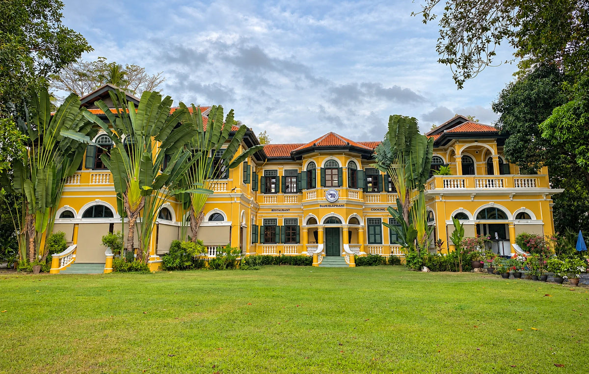 The yellow Phra Pitak Chinpracha mansion that houses Blue Elephant