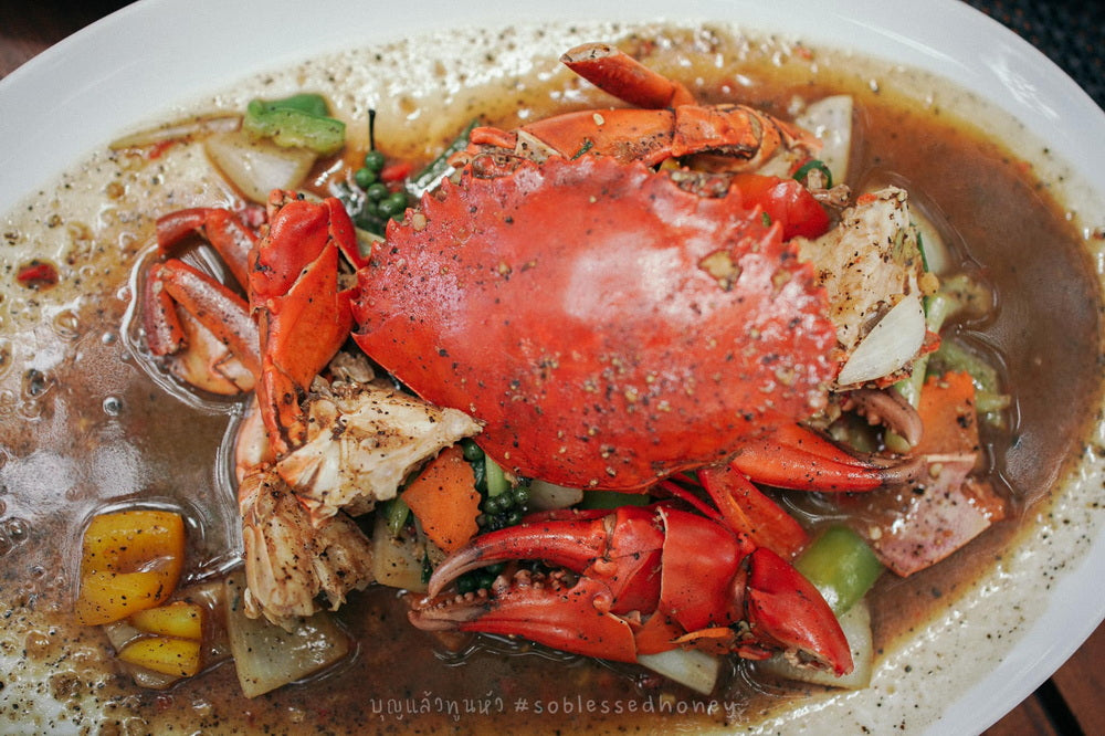Mud crab curry at Kan Eang at Pier