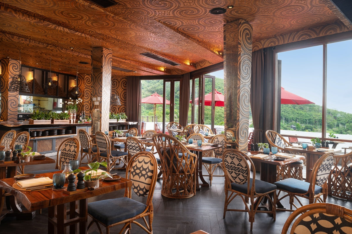 Mala Restaurant with carved wooden ceiling at Keemala