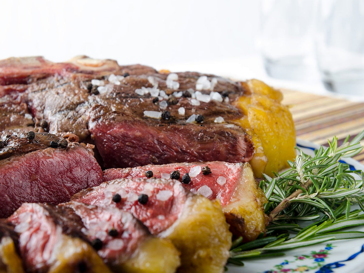 Bistecca alla fiorentina, sliced, at Dal Toscano