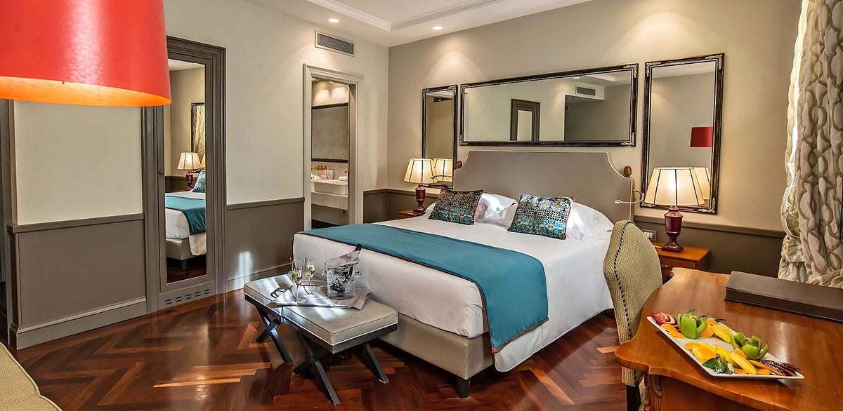 A double room at Hotel Lunetta