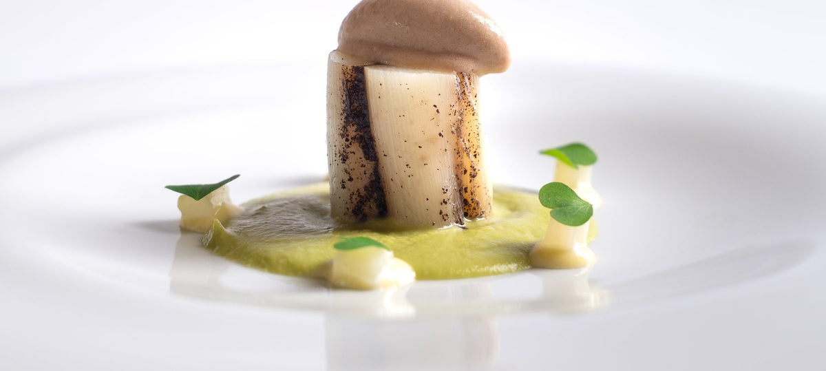 An asparagus dish at Kitchen