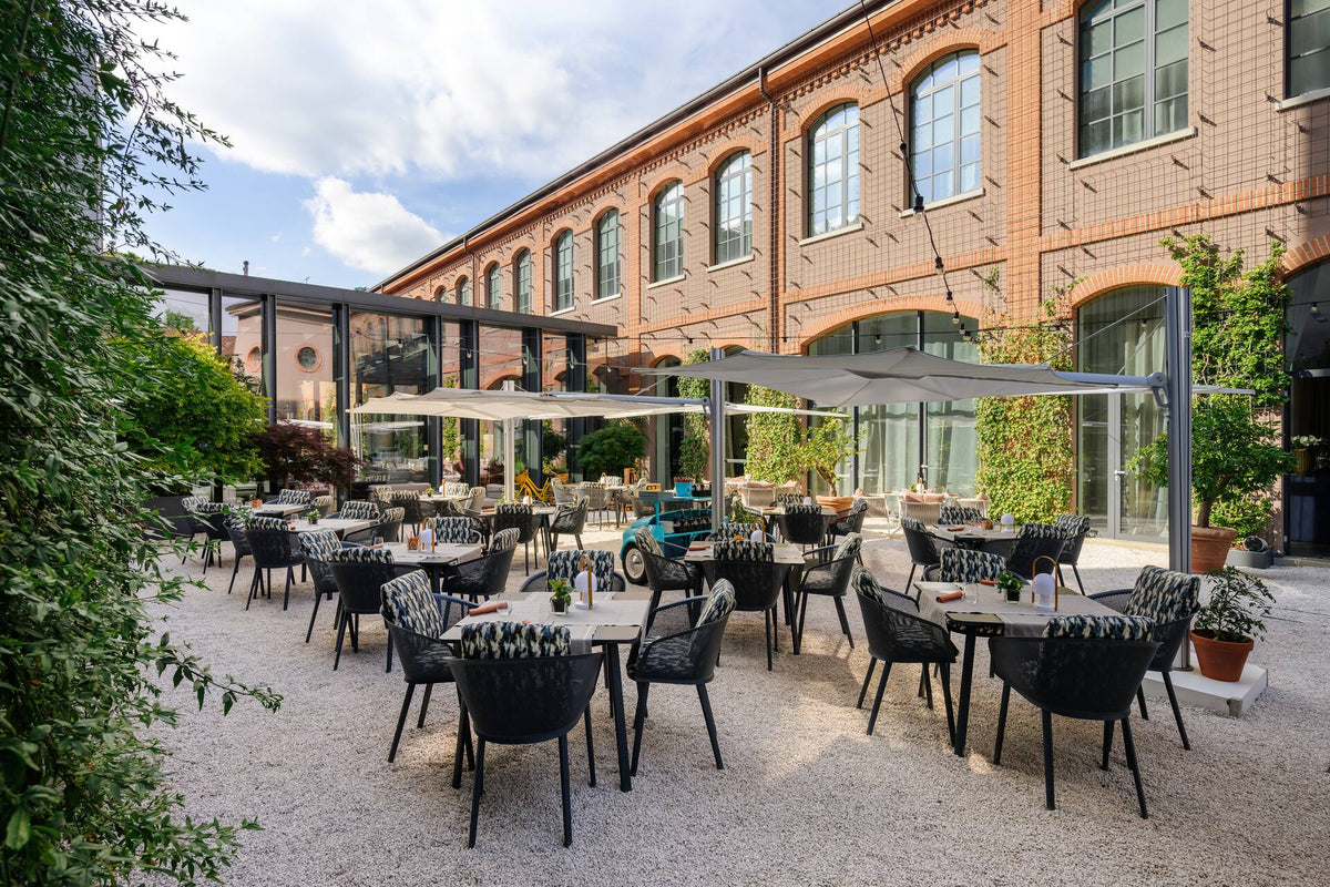 The courtyard terrace at Hilton Lake Como
