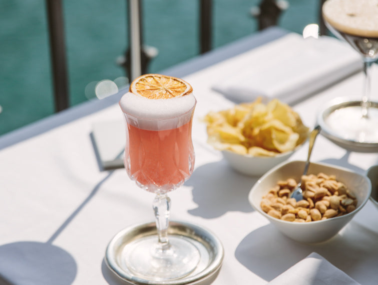 A cocktail at the Lounge Bar of Hotel Villa Flori
